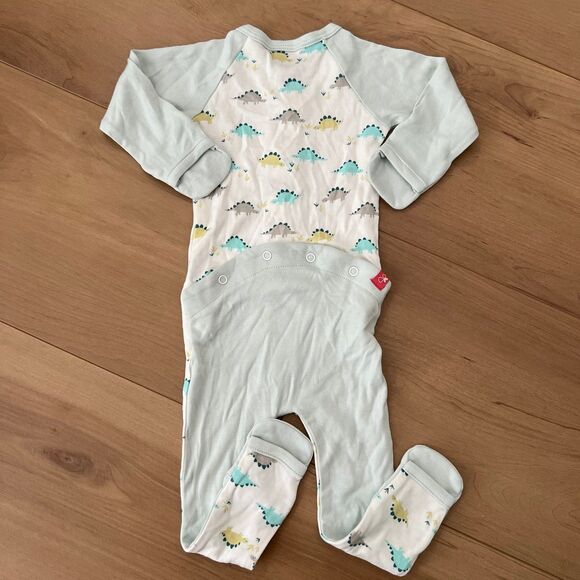 NWOT Goumi Kids Blue Dino Rawr Snap Baby Footie SZ 3-6 mo Bamboo HTF Sleeper - Picture 2 of 4